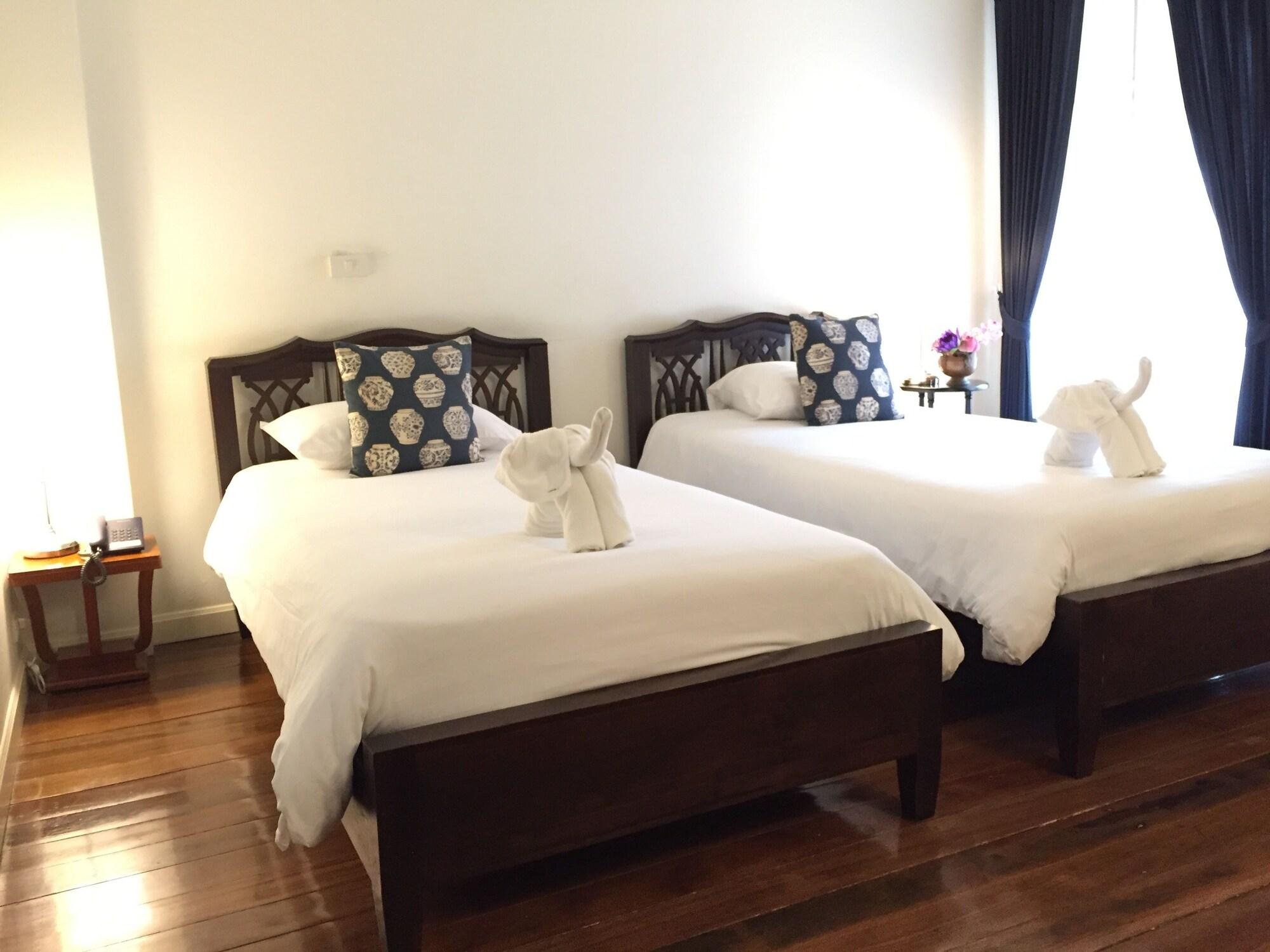 Hotel Ssip Boutique Dhevej Bangkok (Adults Only) Exterior foto