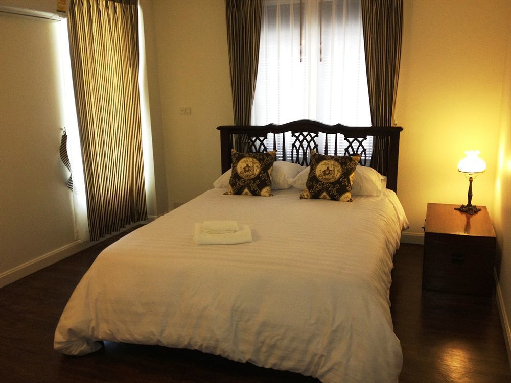 Hotel Ssip Boutique Dhevej Bangkok (Adults Only) Exterior foto